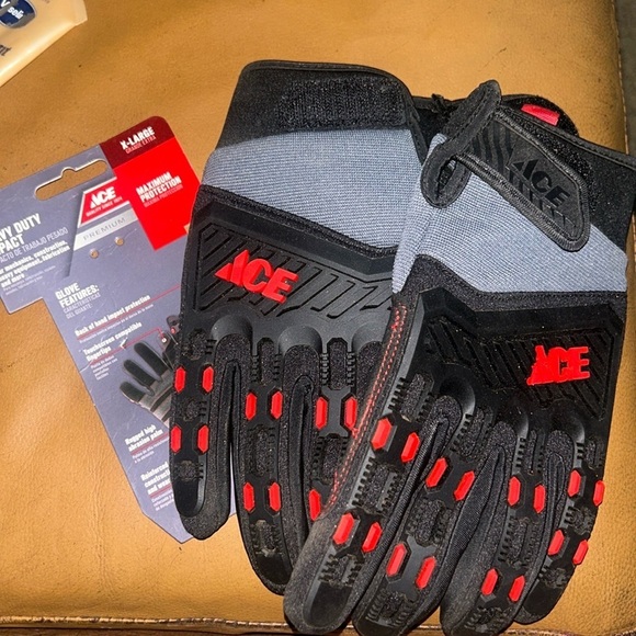 Other - COPY - NWT Heavy duty impact maximum protection gloves